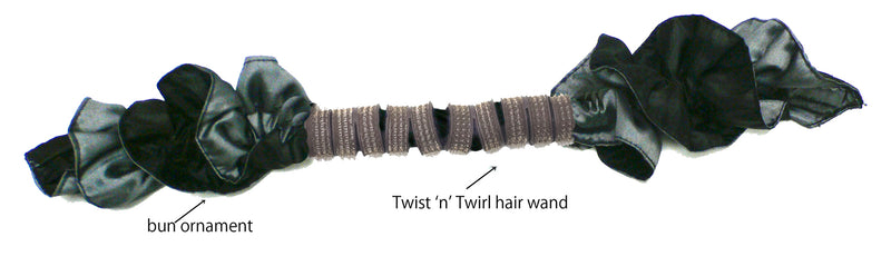 Twist 'n' Twirl with Bun Ornament 79050silverblk